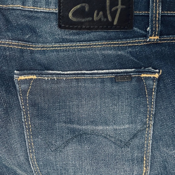 CULT OF INDIVIDUALITY: Karma Straight Leg Jean. Size 25. - Picture 4 of 7